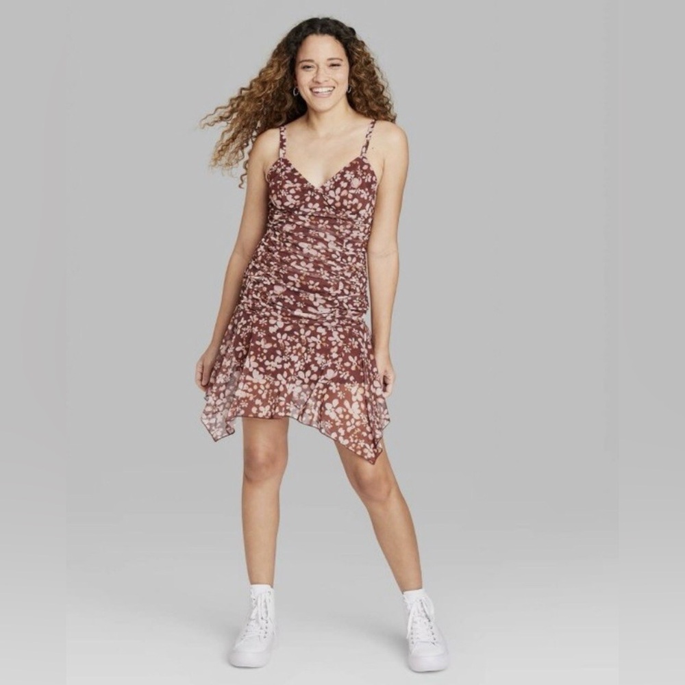 Wild Fable Women's Sleeveless Ruched Handkerchief Hem Dress| Brown Floral| XL